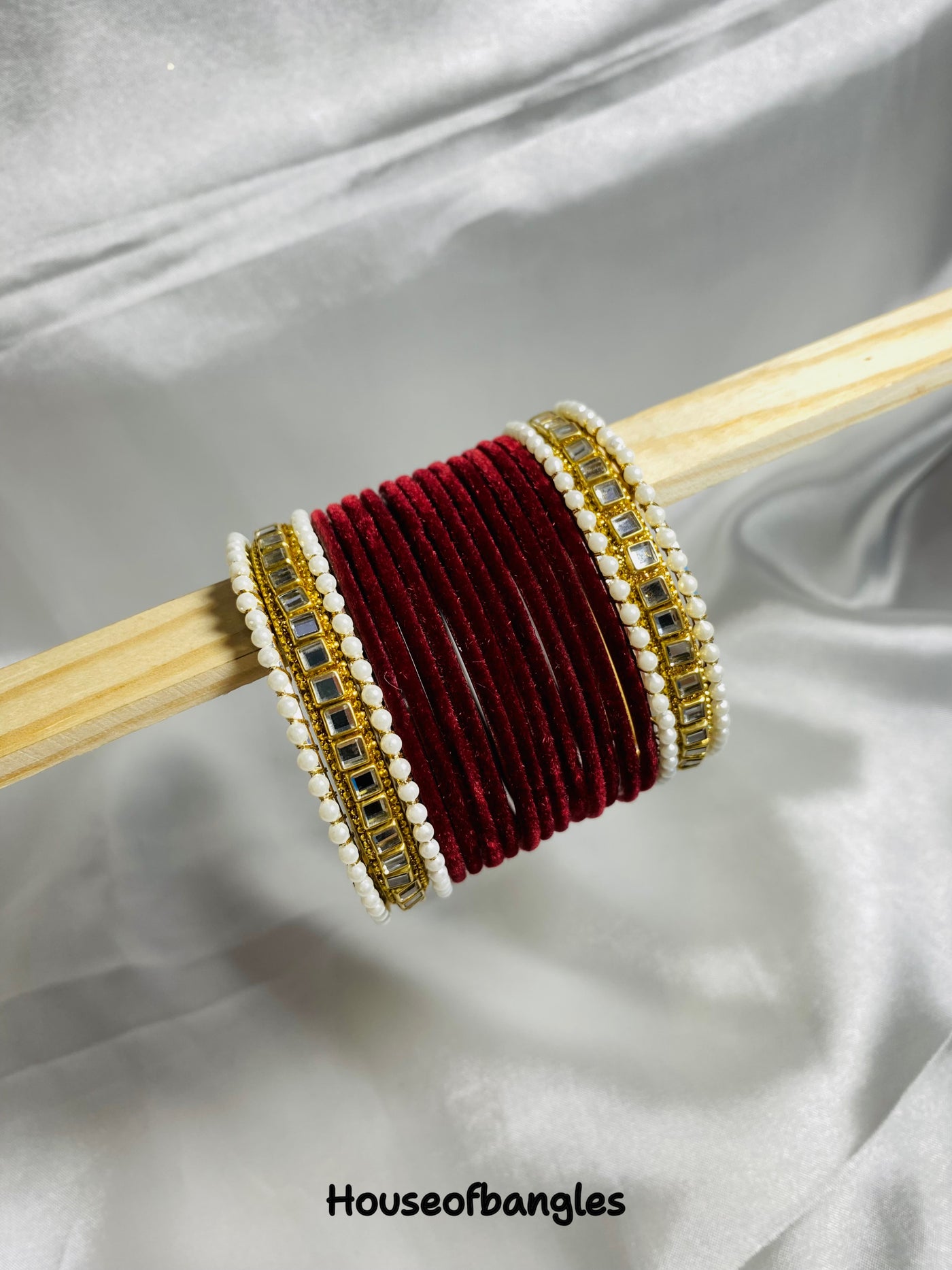 Maroon Velvet kundan Bangles Set