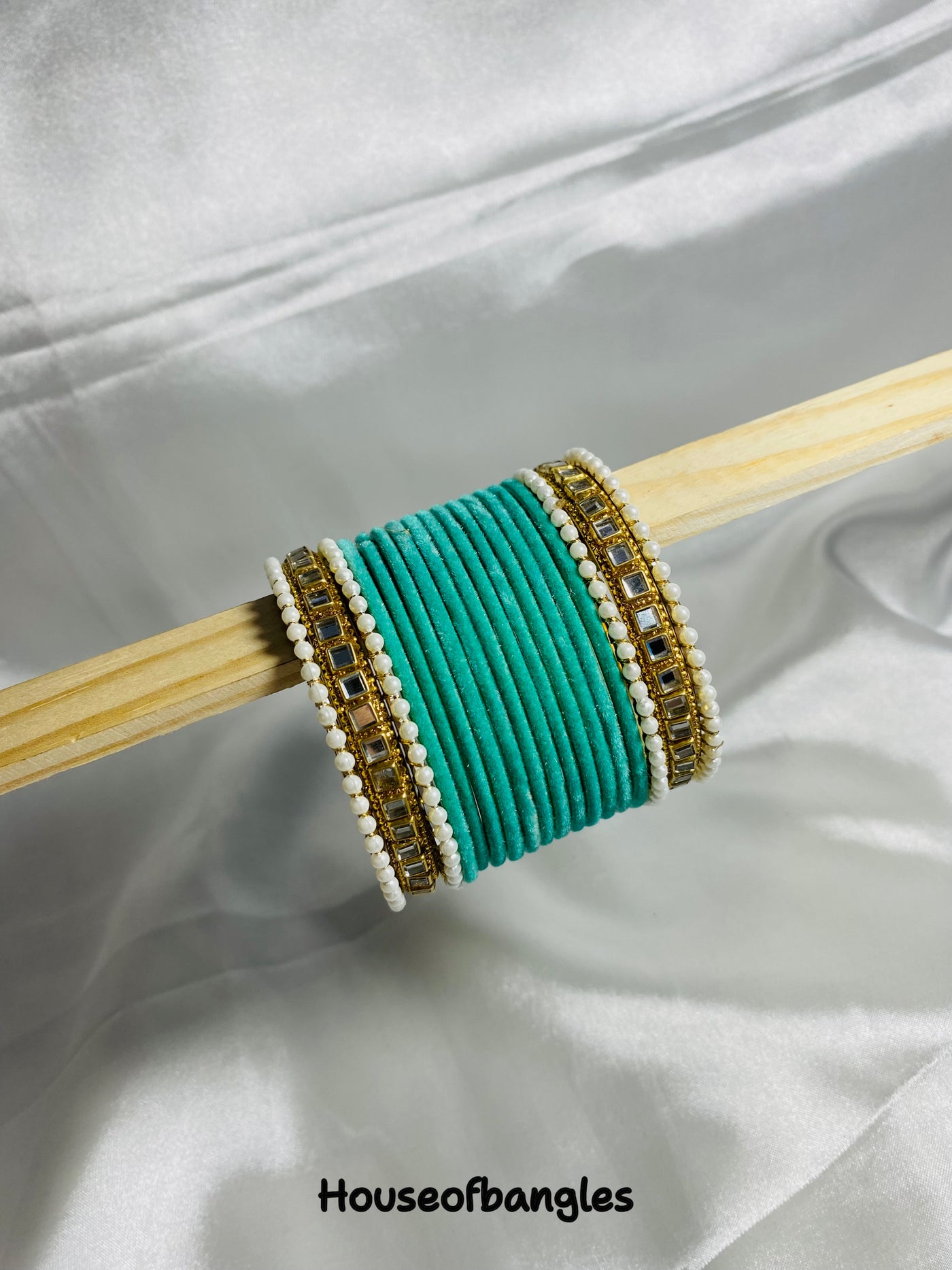 Sea Green Velvet kundan Bangles Set