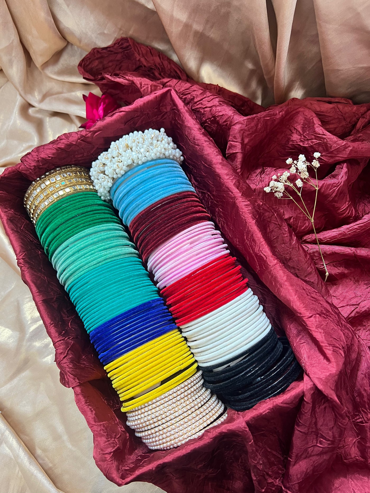 HOB's Special Velvet deal box