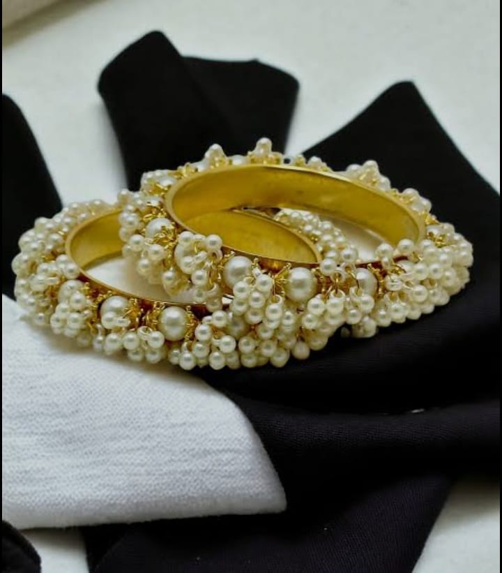Pearl Kare (1 pair)